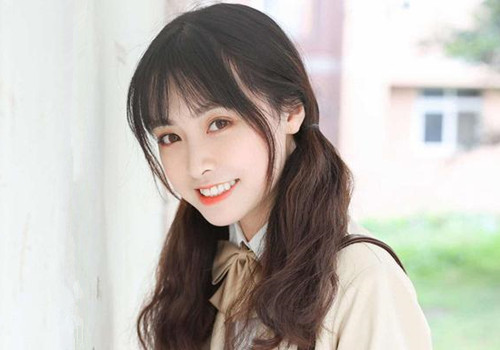 Những chòm sao có vận đào hoa khi ra khỏi nhà vào tháng Tư.
