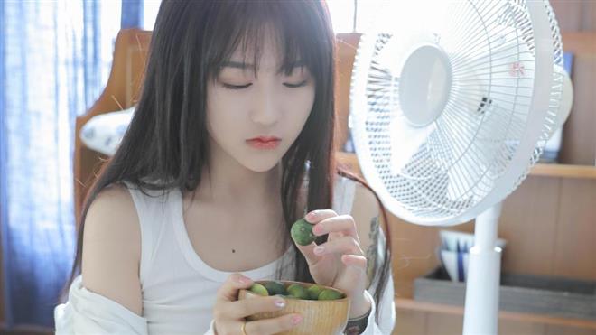 Ba cung hoàng đạo có trí tuệ cảm xúc cao, nhạy bén với những điều nhỏ nhặt: một mạnh mẽ, một tinh tế, một nhạy cảm.